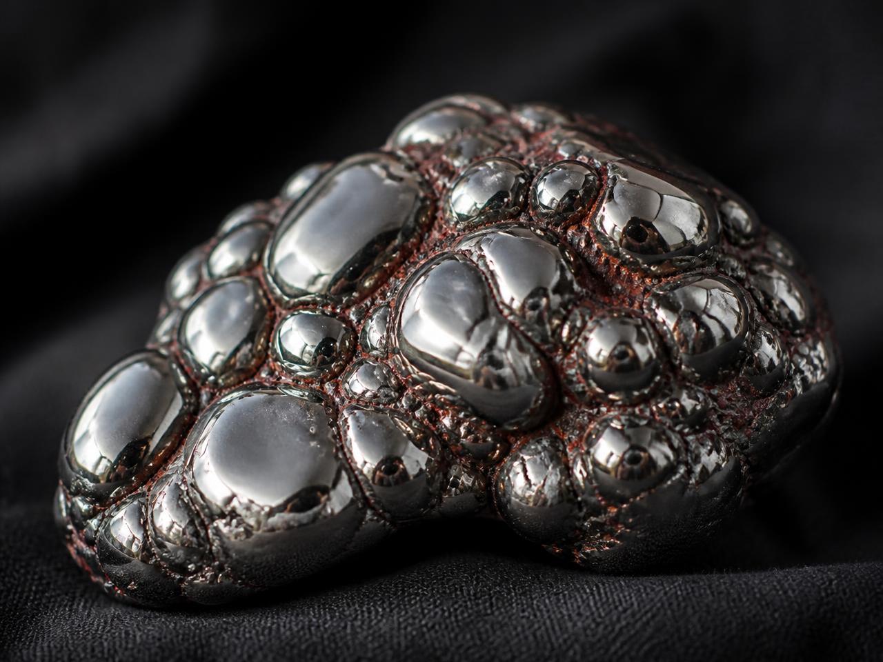 Hematite — the jewel of Day 15, the Law of the Power